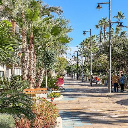 Hanami Avenida De Espana إِستيبونا المظهر الخارجي الصورة